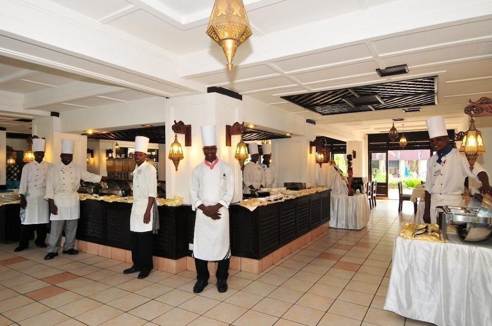 Mombasa Continental Resort Shanzu Dış mekan fotoğraf