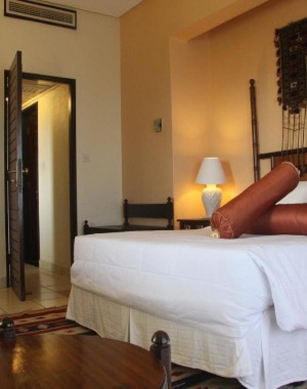 Mombasa Continental Resort Shanzu Dış mekan fotoğraf