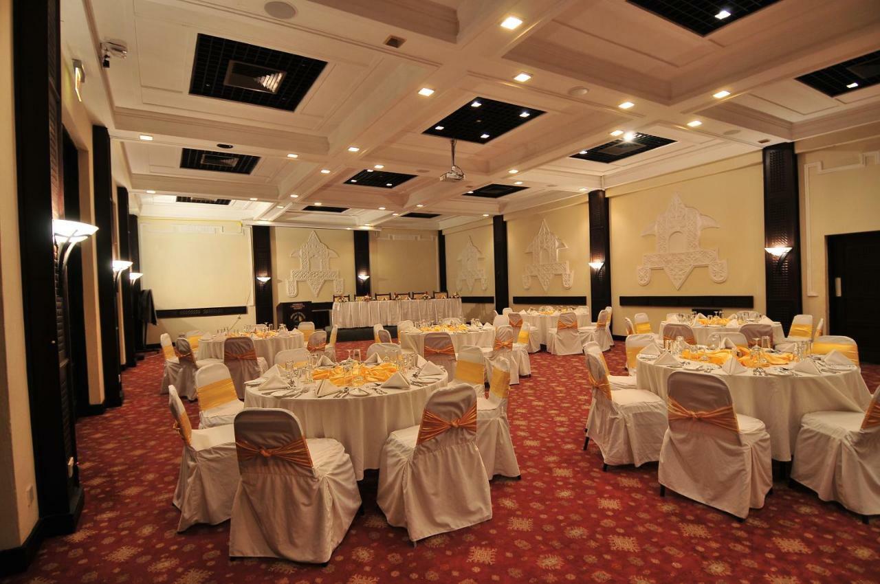 Mombasa Continental Resort Shanzu Dış mekan fotoğraf