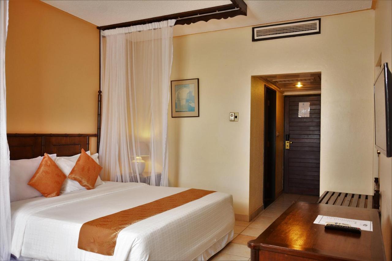 Mombasa Continental Resort Shanzu Dış mekan fotoğraf